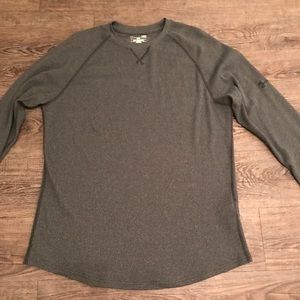 Men’s Under Armour long sleeve waffle T-shirt